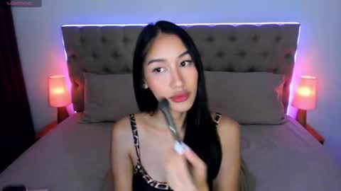 Snapshot of alphaisonline chatting on July 13, 2026, 5:38 pm sophia betterthanyourx online show from July 13, 2026, 5:38 pm
