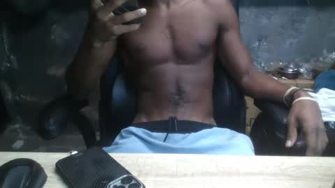 Snapshot of alphamvf chatting on October 16, 2025, 1:17 am alphamvf online show from October 16, 2025, 1:17 am