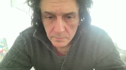 Snapshot of alphandre chatting on January 28, 2025, 9:30 am AlphAndre online show from January 28, 2025, 9:30 am