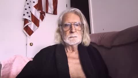 AlphaUniform online show from March 15, 2026, 5:08 pm