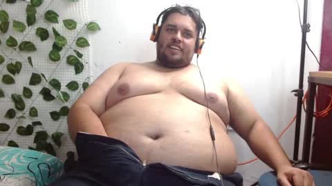 Snapshot of altairstudiosboy chatting on February 6, 2025, 1:27 am Jhosep online show from February 6, 2025, 1:27 am