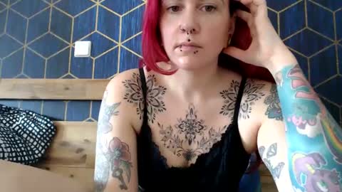 Snapshot of alternative_milf chatting on March 23, 2026, 9:24 am Lily online show from March 23, 2026, 9:24 am