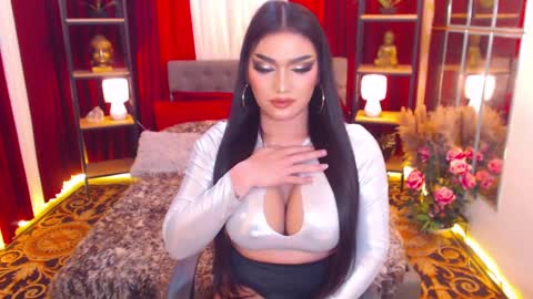 Snapshot of alurajhenson chatting on January 21, 2025, 1:18 am Alura Jhenson online show from January 21, 2025, 1:18 am