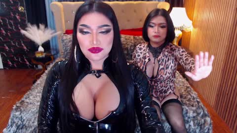 Snapshot of alurajhenson chatting on February 4, 2025, 2:39 am Alura Jhenson online show from February 4, 2025, 2:39 am