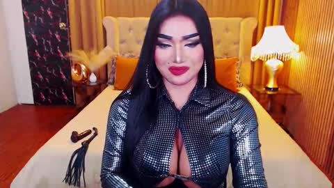 Snapshot of alurajhenson chatting on November 13, 2025, 12:20 am Alura Jhenson online show from November 13, 2025, 12:20 am