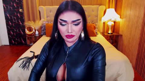 Snapshot of alurajhenson chatting on November 26, 2025, 11:00 am Alura Jhenson online show from November 26, 2025, 11:00 am