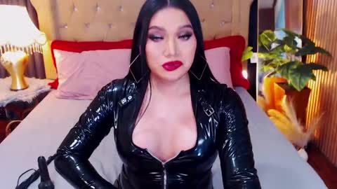 Alura Jhenson online show from May 2, 2026, 10:48 pm