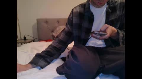 Snapshot of alwaysdownforwhatev chatting on April 4, 2026, 8:34 am alwaysdownforwhatev online show from April 4, 2026, 8:34 am