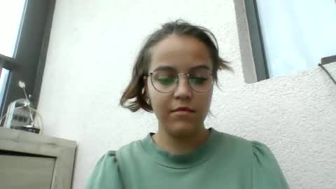 Snapshot of alwhatt chatting on July 2, 2026, 3:29 pm alwhatt online show from July 2, 2026, 3:29 pm