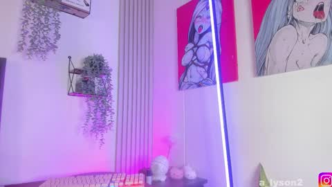 Im back 3 follow me on instagram  na misuan online show from February 17, 2025, 4:48 pm