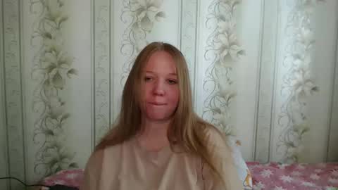 Snapshot of alya764770 chatting on May 16, 2026, 12:40 am alya764770 online show from May 16, 2026, 12:40 am