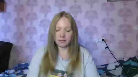 Snapshot of alya764770 chatting on June 5, 2026, 7:14 am alya764770 online show from June 5, 2026, 7:14 am