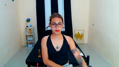 alyannarose online show from September 27, 2025, 11:26 am