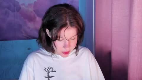 Snapshot of alyaska_yang chatting on July 25, 2026, 11:52 am alyaska_yang online show from July 25, 2026, 11:52 am