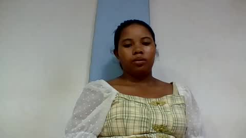 alydie7 online show from June 13, 2026, 6:22 am