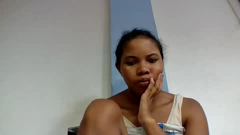 alydie7 online show from June 18, 2026, 4:46 am