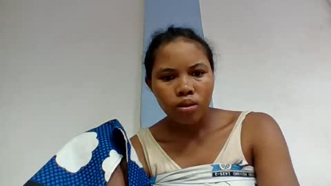 alydie7 online show from June 18, 2026, 11:47 am