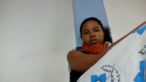 alydie7 online show from July 19, 2026, 4:05 am