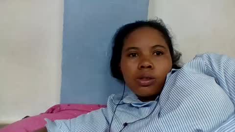 alydie7 online show from July 22, 2026, 4:21 pm
