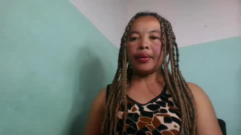 alypierette online show from July 26, 2026, 5:48 am