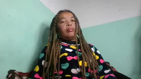 alypierette online show from July 28, 2026, 2:13 pm