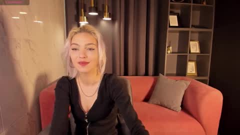 Snapshot of alysiasun chatting on September 19, 2025, 2:40 pm Alysia online show from September 19, 2025, 2:40 pm