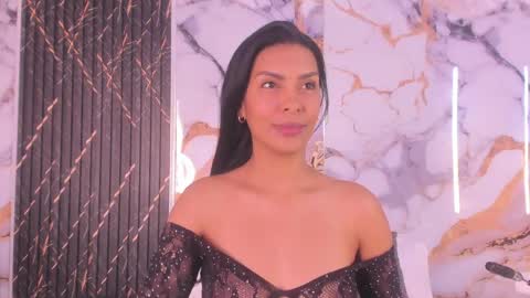 alyson__a online show from May 25, 2026, 12:11 pm