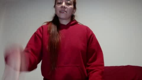 Snapshot of alysonada chatting on March 26, 2026, 2:06 am alyson online show from March 26, 2026, 2:06 am