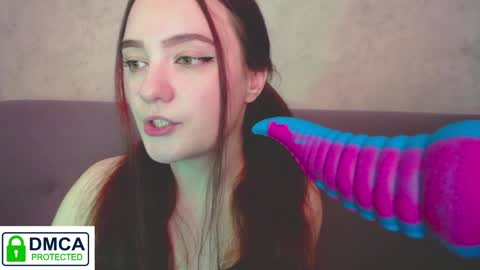 Alyssa online show from December 27, 2024, 9:28 am