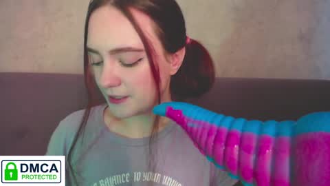 Alyssa online show from December 28, 2024, 5:02 am