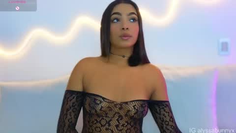 Snapshot of alyssa_bunnyx chatting on April 20, 2026, 2:58 am . online show from April 20, 2026, 2:58 am