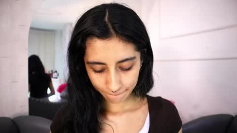 alyssa_joness online show from May 21, 2026, 3:46 am