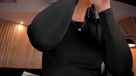 Aly  online show from March 28, 2026, 11:21 am