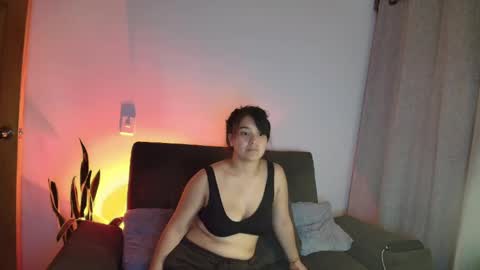 alyssia wolds online show from June 9, 2026, 1:17 am