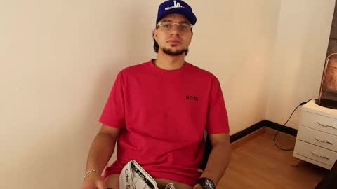 Amadeo Wild online show from March 8, 2025, 3:56 pm