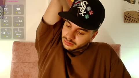 Snapshot of amadeo_wild chatting on April 8, 2026, 3:34 pm Amadeo Wild online show from April 8, 2026, 3:34 pm