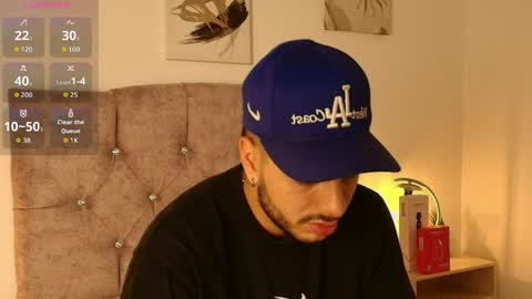 Snapshot of amadeo_wild chatting on April 29, 2026, 4:49 am Amadeo Wild online show from April 29, 2026, 4:49 am