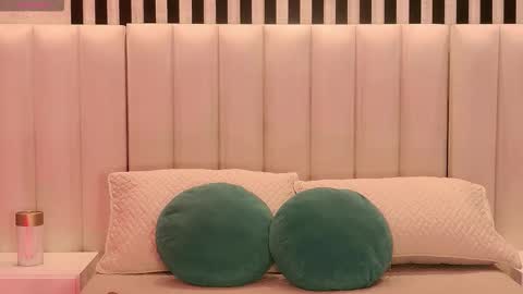 Amaia Haywood online show from January 8, 2026, 5:10 am