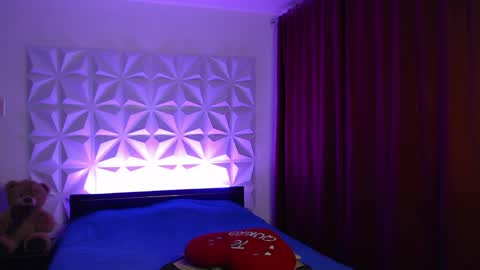 Amalett online show from April 7, 2026, 11:37 pm