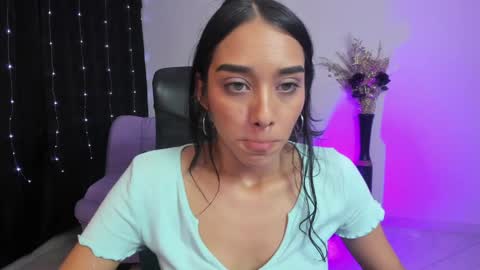 Snapshot of amalia_cruss chatting on December 11, 2024, 7:20 am Amalia cruss online show from December 11, 2024, 7:20 am