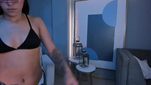 Snapshot of amalia_cruss chatting on November 17, 2025, 12:05 am Amalia cruss online show from November 17, 2025, 12:05 am