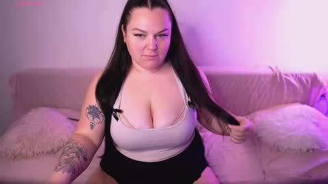 amalia_minkxx online show from March 21, 2026, 3:55 am