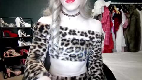 Amalie online show from September 21, 2025, 5:36 pm