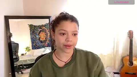 Snapshot of amand1_sweet chatting on July 4, 2026, 1:50 pm online show from July 4, 2026, 1:50 pm