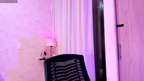 Luisa online show from February 12, 2025, 12:05 am