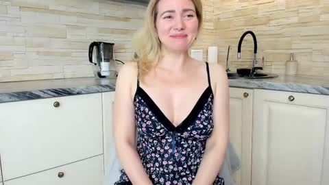 Snapshot of amanda___grey chatting on May 1, 2026, 6:01 pm Amanda insta amanda grey online show from May 1, 2026, 6:01 pm