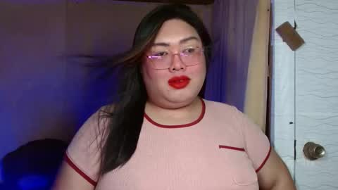 amanda_fetish online show from September 16, 2025, 3:57 pm
