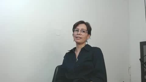 Snapshot of amanda_ramirez chatting on May 13, 2026, 8:27 pm amanda_ramirez online show from May 13, 2026, 8:27 pm