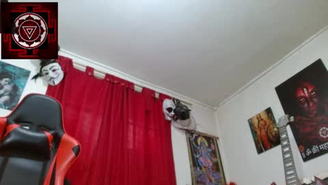 Amanda Valeska online show from April 17, 2026, 6:11 pm