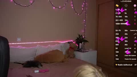 Amanda online show from July 1, 2026, 8:52 pm